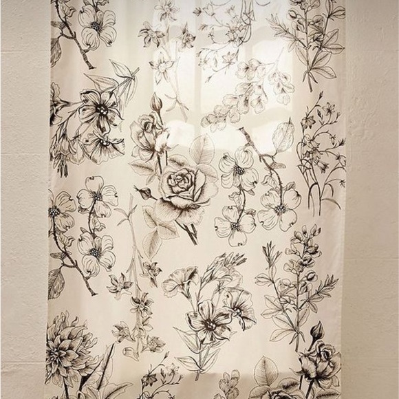 urban outfitters Makenna Etched Floral Blackout Window Curtain - Picture 1 of 4